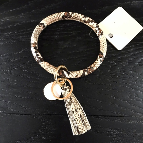 BOGO ALL Keychains-Snakeskin Round Keychain Tassel - Picture 4 of 8